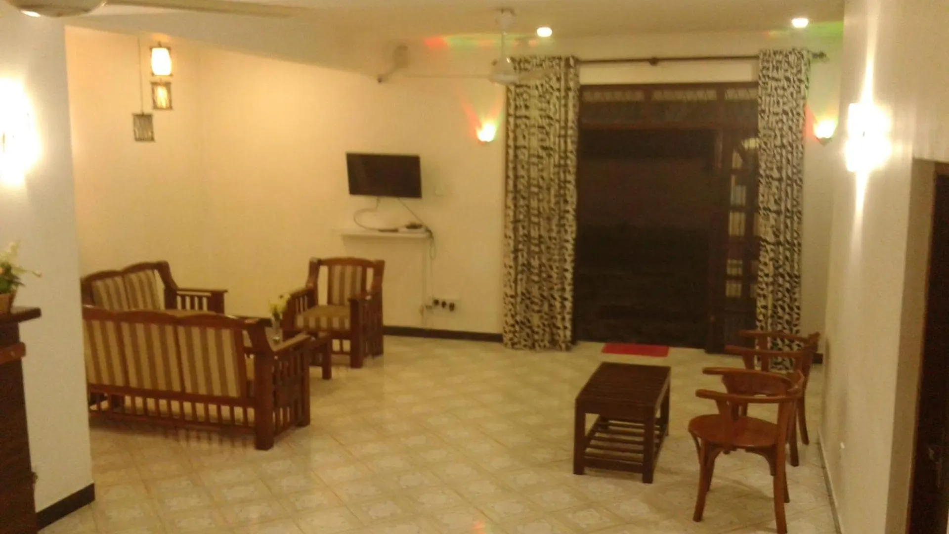Pearl House Transite Hotel Katunayake